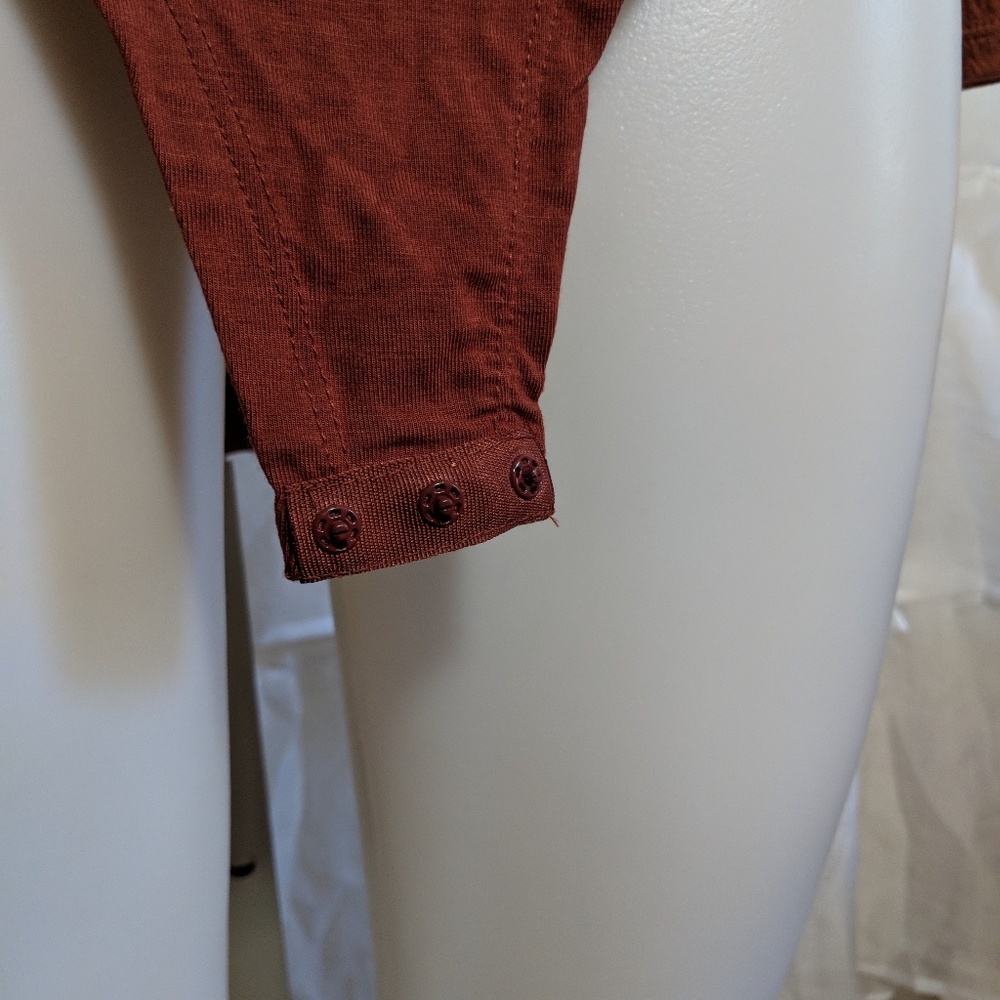 NWT High Neck Cold Shoulder Bell Sleeve Bodysuit - Picture 3 of 7